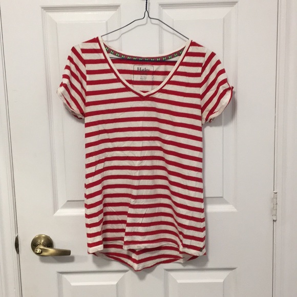 Red and white stiped v neck - Picture 1 of 3